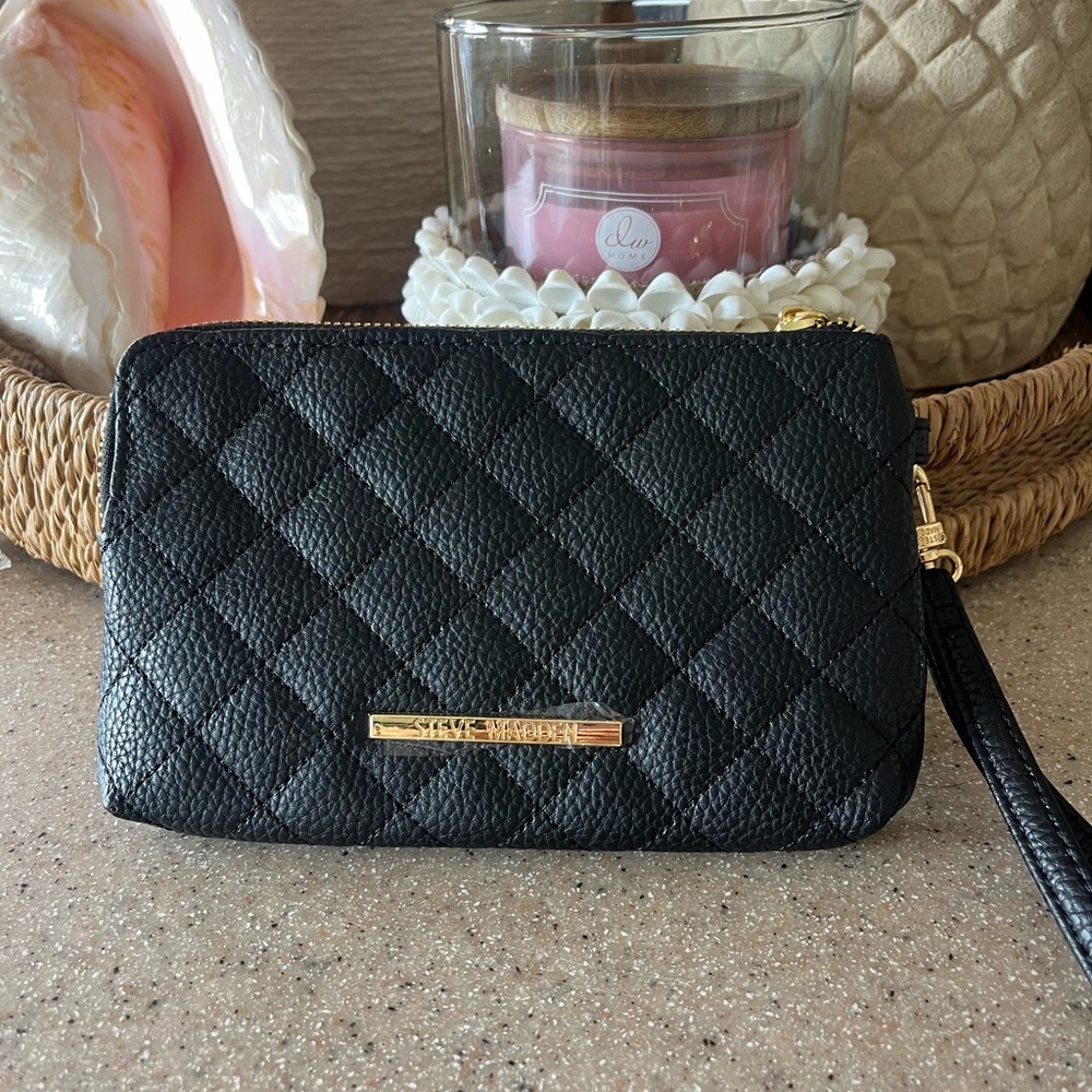 Steve Madden Wrislet (brand new)